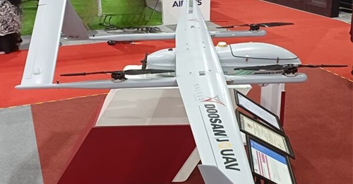 The Malvus Sense and JOUAV VTOL UAS, CW-25H, on display at DSA 2024.
