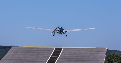 Baykar's Bayraktar TB3 UCAV successfully completed its first ski-jump test under conditions similar to that of TCG 
        
         on 1 June 2024.