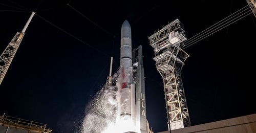 ULA's Vulcan rocket lifts off from Cape Canaveral on 8 January, launching the Peregrine lunar lander into a trans-lunar injection orbit. The rocket is now qualified to launch national security payloads.
