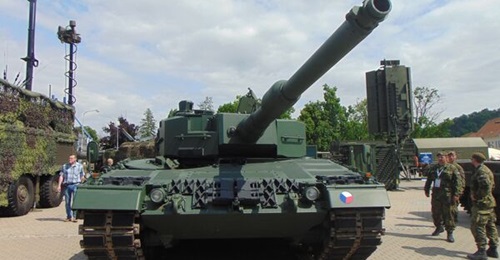 The ACR will receive more Leopard 2A4s similar to the one pictured above at the International Defence and Security Technology Fair (IDET) held in Brno, Czech Republic, from 24 to 26 May 2023.
