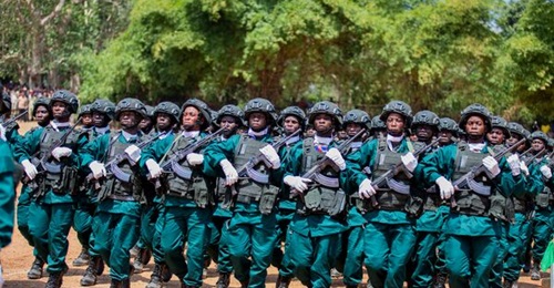 Some of the FACA soldiers who graduated on 5 August were equipped with Rwandan-style Type 81-1 rifles and helmets.