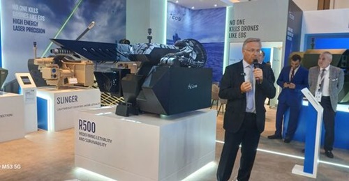 The R500 RWS was unveiled by Andreas Schwer, CEO of EOS, at IDEX 2025.