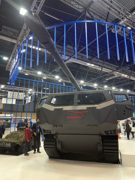 GDELS unveiled the Nemesis tracked SPH at FEINDEF 2025.