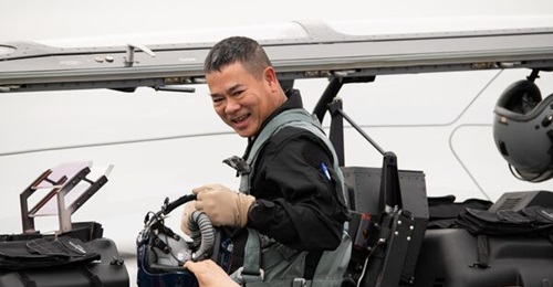 RTAF Air Chief Marshal Chanon Mungthanya, after a flight in one of the T-6 aircraft Thailand has ordered from Textron Aviation Defense.