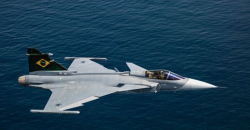 The four series-production F-39E fighters received by Brazil on 24 November join the F-39E FTI aircraft received in 2019.