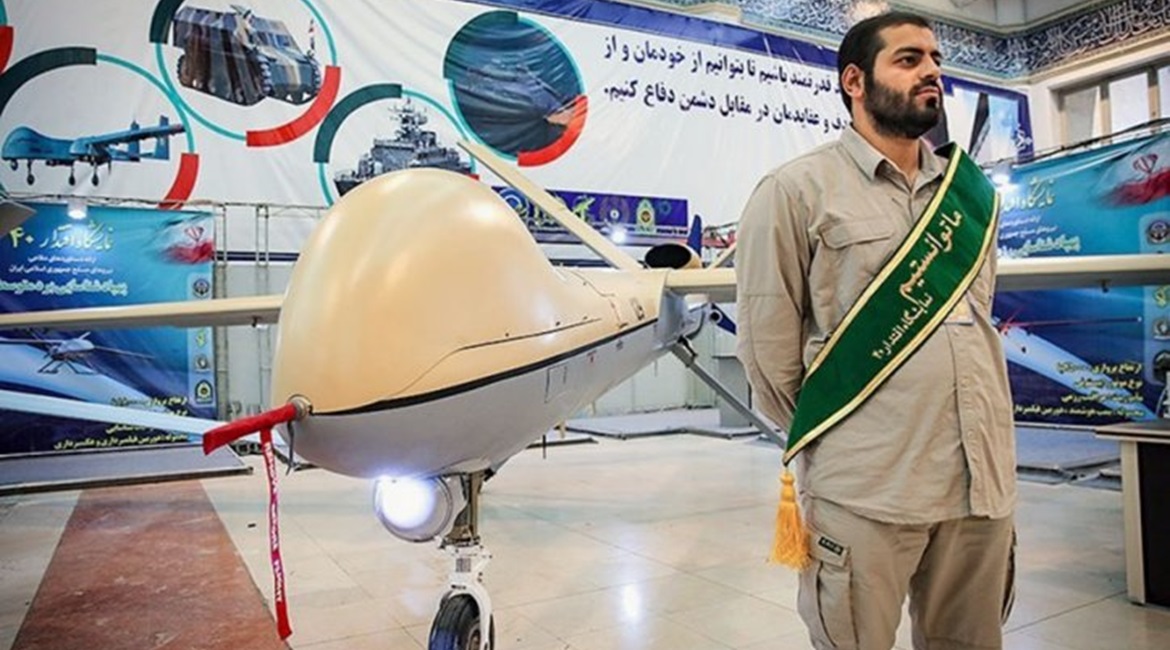 The Shahed-129 with the enlarged fairing, possibly for a SATCOM system.