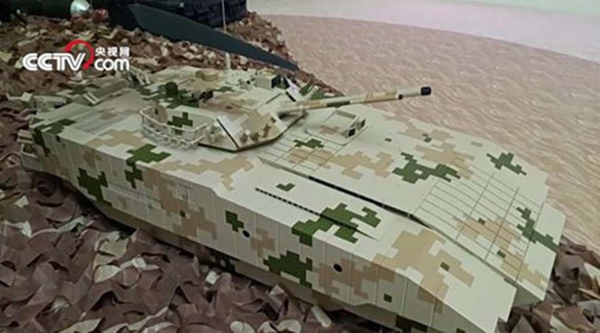 An image of the VT4-based HIFV model at IDEX 2019. The extensive ERA arrangement that would be possible, and to some extent necessary, with such a design is clearly visible on the hull roof. The turret, however, remains relatively unprotected.