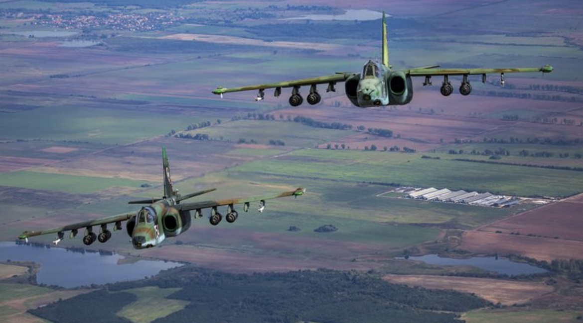Six Bulgarian Su-25K single-seaters and two Su-25UBK two-seaters are be overhauled, upgraded, and life extended by Belarus's 558 ARZ.