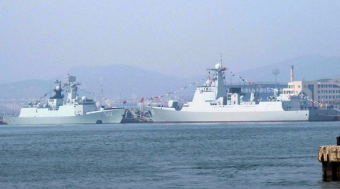 Images recently emerged on Chinese online forums indicating that the PLAN commissioned in late February a Type 052D destroyer (seen here on right hand side with pennant number 119) and a Type 54A frigate (on the left, with pennant number 542).