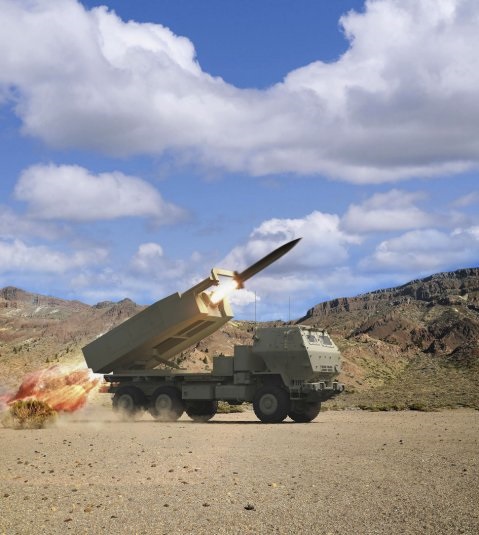 Raytheon, in co-operation with the US Army, has completed the preliminary design review of its DeepStrike hypersonic surface-to-surface missile. Raytheon is completing DeepStrike for the US Army's Precision Strike Missile (PrSM) requirement.