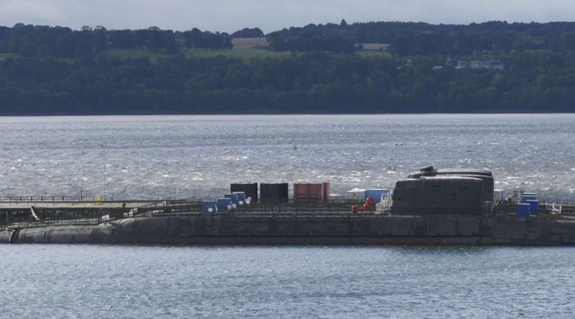All four decommissioned Resolution-class nuclear-powered ballistic missile submarines seen laid up at Rosyth in 2016. A total of 20 ex-RN boats are awaiting dismantling.