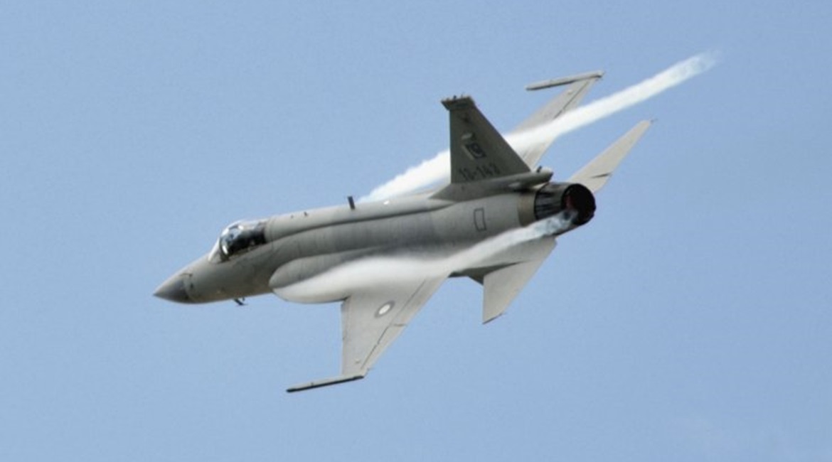 The Pakistan Aeronautical Complex (PAC) is looking to leverage capabilities advanced in building the JF-17 Thunder multirole combat aircraft (pictured) to develop a new fifth-generation fighter aircraft (FGFA).