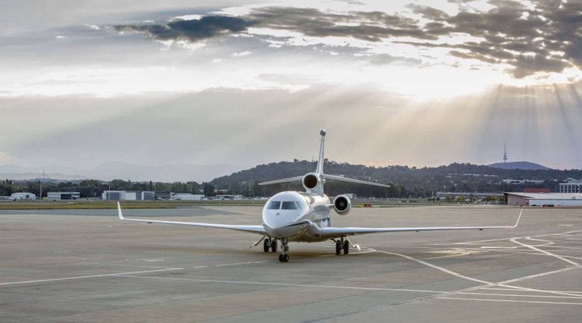 The RAAF has received the first of three leased Dassault Falcon 7X aircraft, the DoD announced on 16 April.