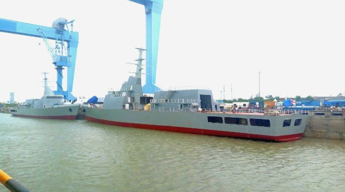 Reliance Naval & Engineering Ltd - constructor of the Indian Navy's Project 21 offshore patrol vessels (pictured) - has revealed “acute cash flow” problems.