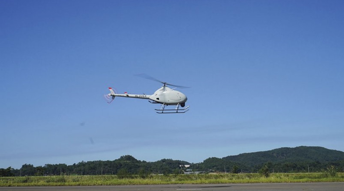 KAI's Night Intruder 600 VT VTOL UAV performed its first flight at the Goheung Aerospace Center in South Jeolla province.