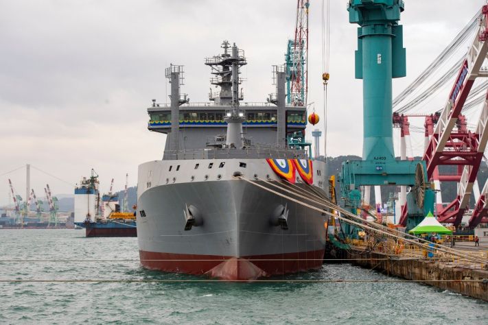 
        The RNZN's future fleet tanker/replenishment vessel was officially christened
        Aotearoa
        in a ceremony held on 25 October at HHI's facilities in Ulsan.
       (New Zealand Defence Force)