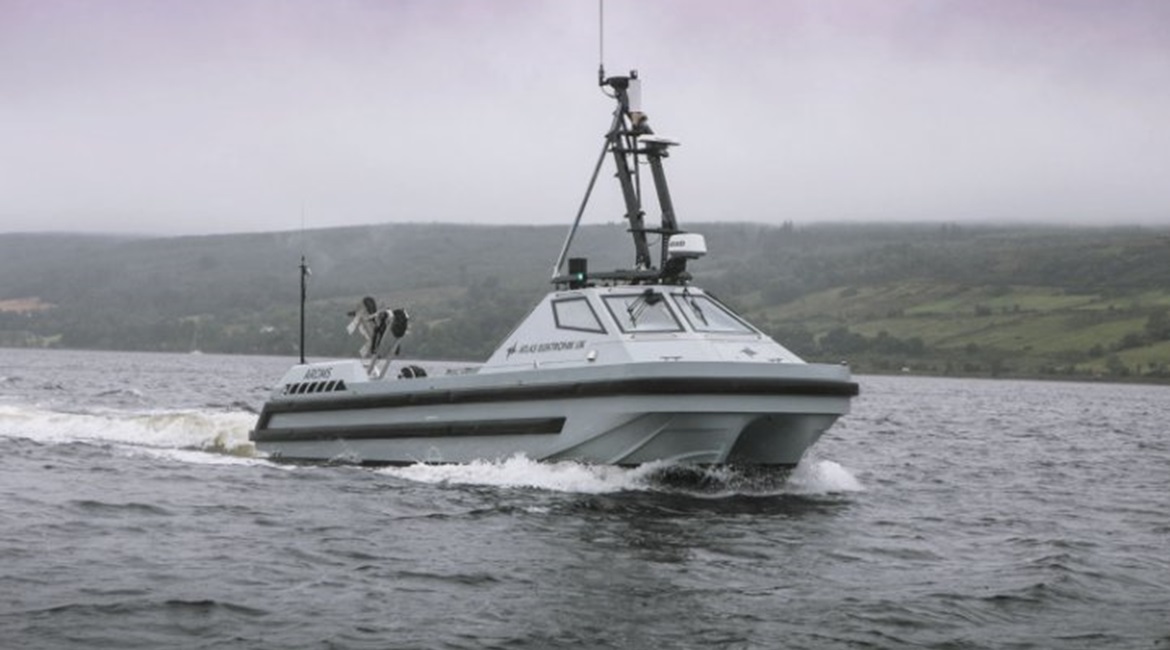 ARCIMS boat 6 - the future RNMB 
        
         - seen during Sonar 2094 side scan sonar trials in the Clyde.