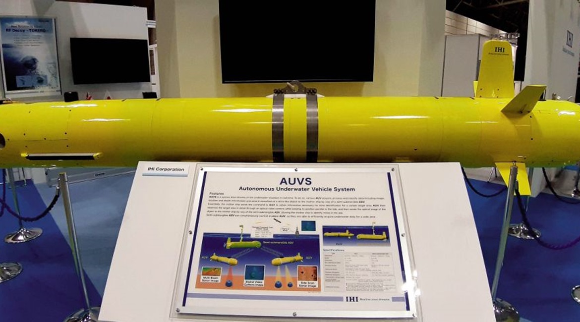 Japanese company IHI unveiled a prototype of an AUV at DSEI Japan 2019 designed for use as part of an autonomous underwater mine-detection system. The AUV can operate at depths of up to 3,000 m.
