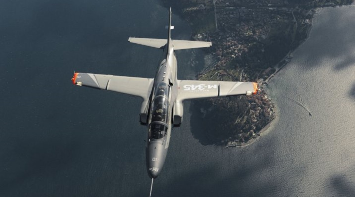 Leonardo sees an opportunity to supply its M-345 jet trainer to Thailand to meet a requirement for a modern trainer/light attack aircraft.