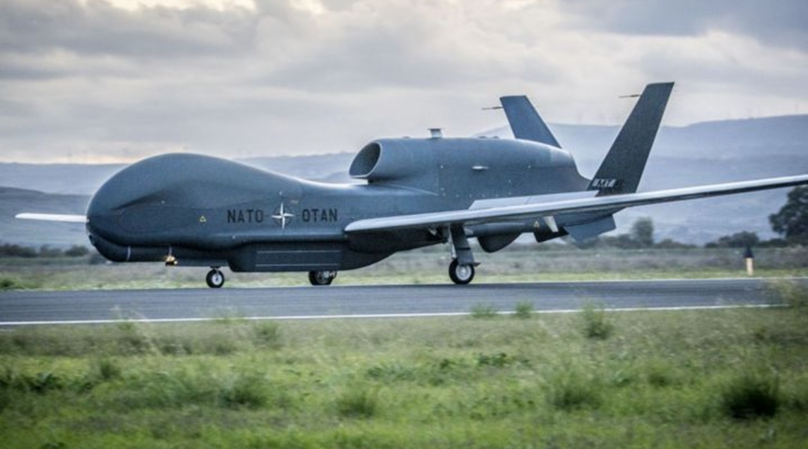 The first Northrop Grumman RQ-4D Global Hawk HALE UAV for the NATO AGS programme arrived at NAS Sigonella in Italy on 21 November.