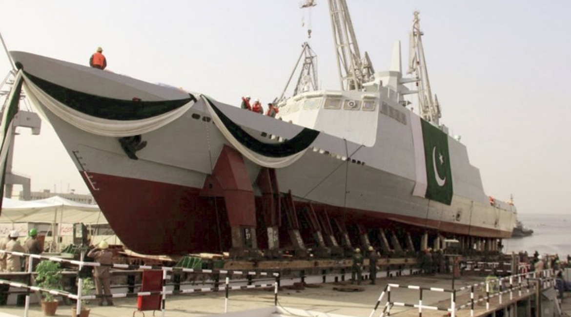 KSEW launched on 27 November the fourth missile-capable Azmat-class fast attack craft for the Pakistan Navy.