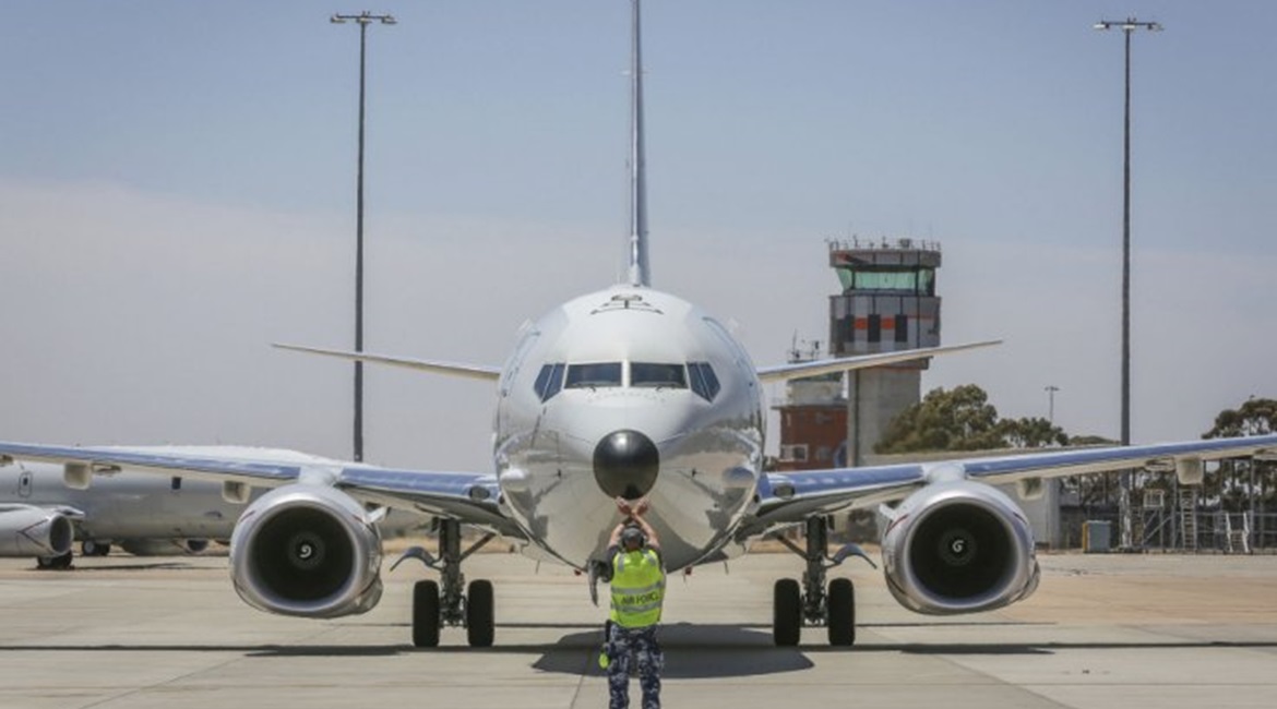 The 12th P-8A Poseidon on order for the RAAF arrived at RAAF Base Edinburgh on 12 December, completing the fleet for No 11 Squadron.