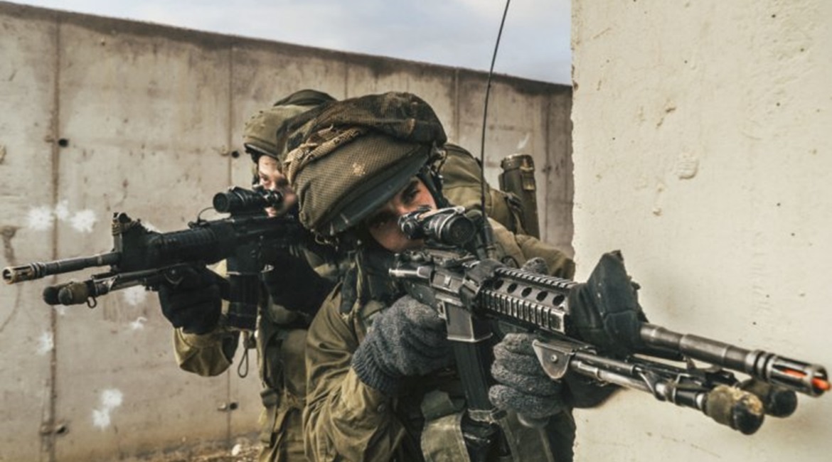 Soldiers from the 35th Paratroopers Brigade, seen here during an exercise in 2018, will be part of the new multi-dimensional unit.