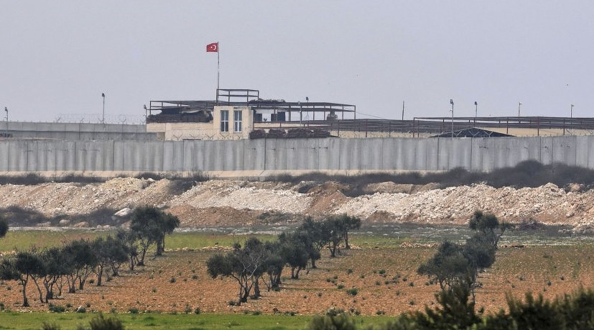 The Turkish observation post near Tal al-Tuqan appeared to still be occupied on 5 February and has now been cut-off from rebel-held territory.
