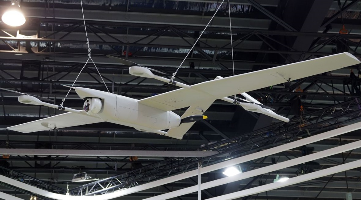 The Veloce 15 can be used to undertake airborne tactical surveillance missions at distances of up to 15 km away.
