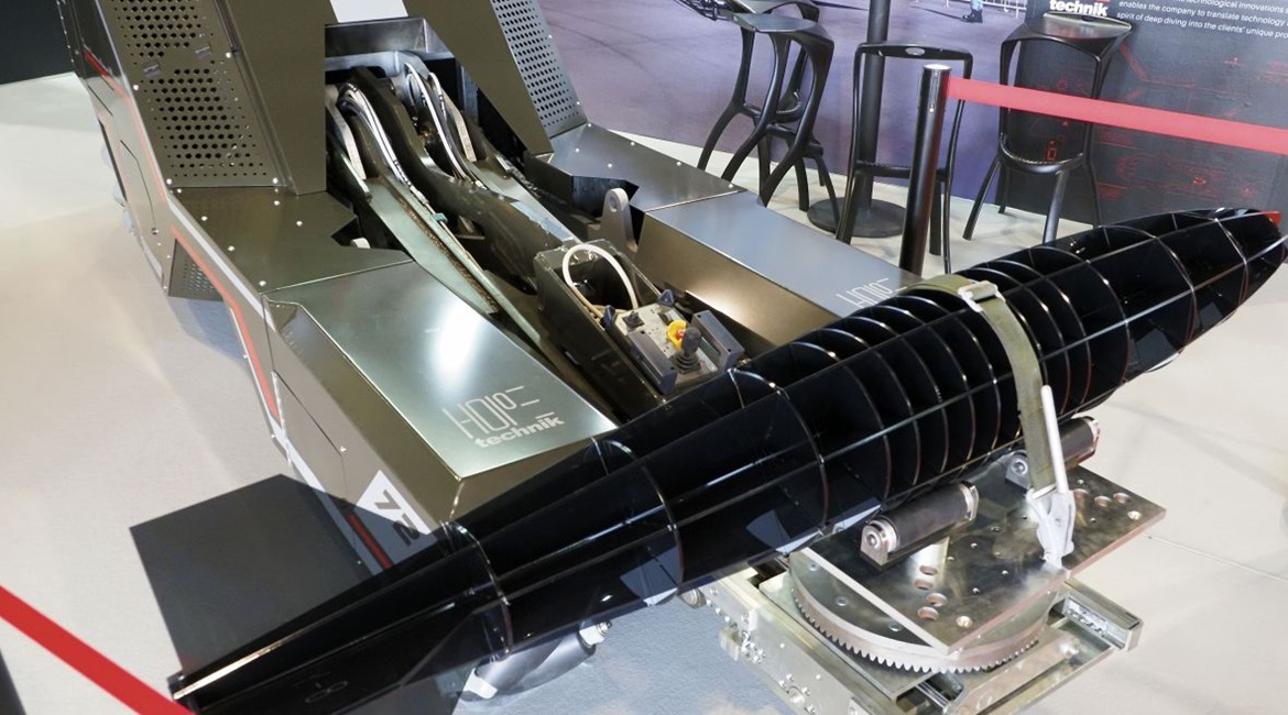Homegrown technology developer HOPE Technik unveiled its Compact Loader for Aircraft Weapons at the Singapore Airshow 2020 exhibition.