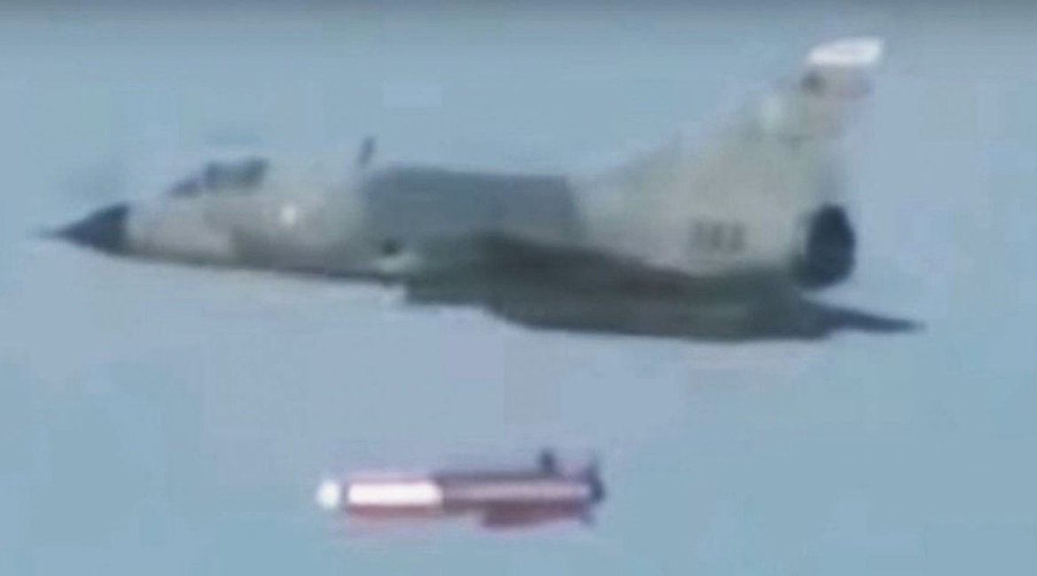 A still from a low-resolution video provided by Pakistan's ISPR showing a PAF Mirage III fighter launching the latest variant of the Ra'ad II ALCM with a range of 600 km.