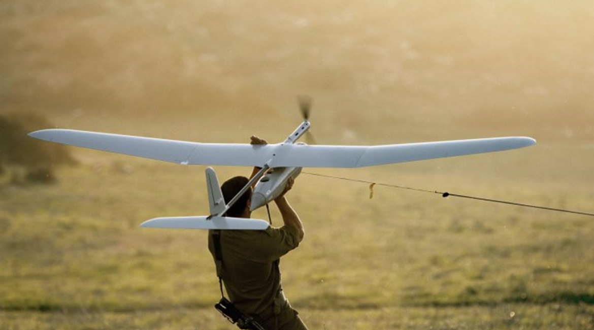 The USMC's LR/LE requirement of 20 km/4 h is in the range of the Elbit Systems Skylark I/II (20-40 km/4 h).