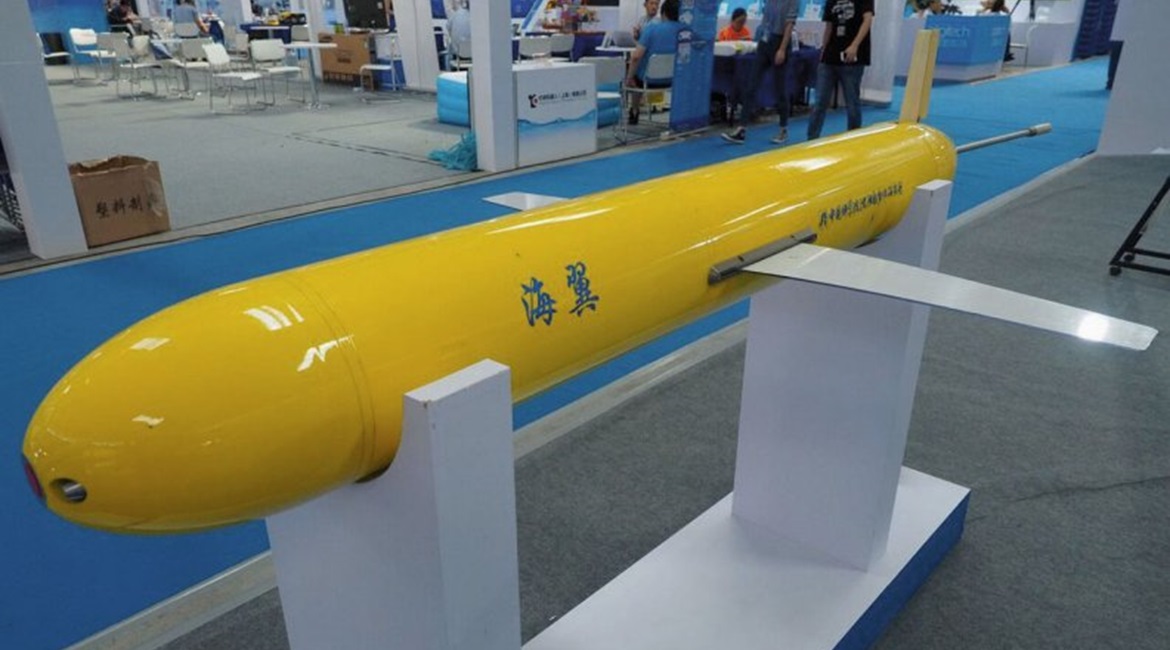 A full-sized Haiyi underwater glider displayed at an ocean science and technology in Qingdao.