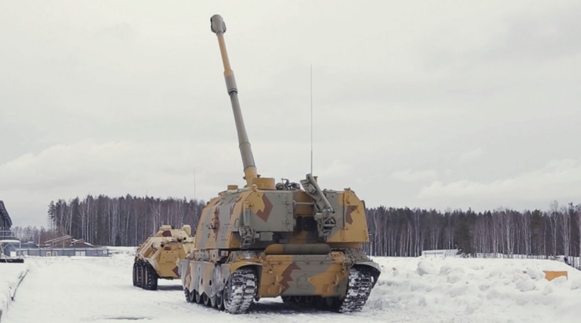 The upgraded 2S19M1-155 155 mm self-propelled howitzer.