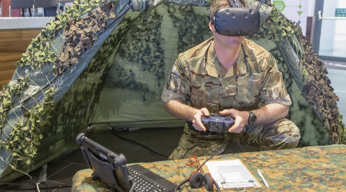 The OP module in D3A Defence's mortar training simulator showing an MFC with a head mounted display and using virtual target detection and acquisition equipment.