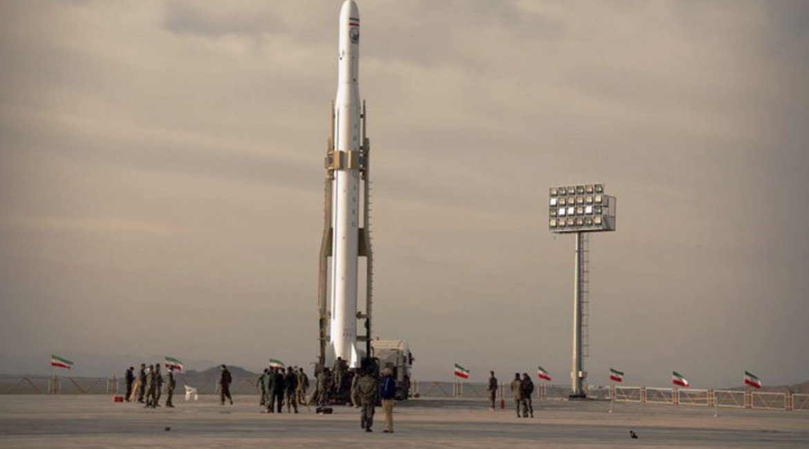 The new Ghased SLV is seen here being erected by a TEL on the launch pad at the Shahrud facility ahead of the apparently successful launch of the Noor-1 satellite.