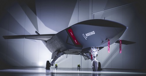 Boeing Australia rolled out the first Loyal Wingman unmanned aircraft prototype on 5 May.
