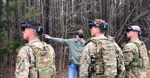 US Army soldiers using their IVAS HUD, based on the Microsoft HoloLens, during a test event.