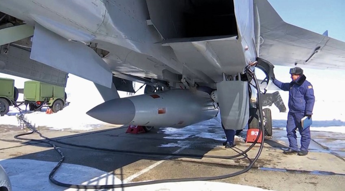 The Russian Air Force's Kh-47M2 missile is a hypersonic weapon that can reportedly reach speeds of up to Mach 10. Such targets could pose challenges to conventional radar technology.