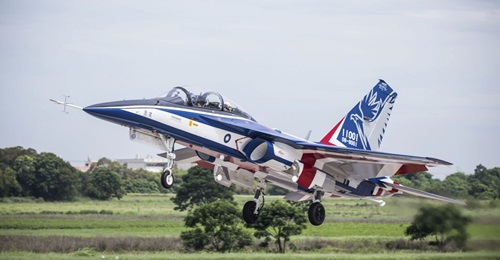 Taiwan's T-5 'Brave Eagle' AJT conducted its first flight on 10 June from Ching Chuan Kang Air Base in Taichung City.