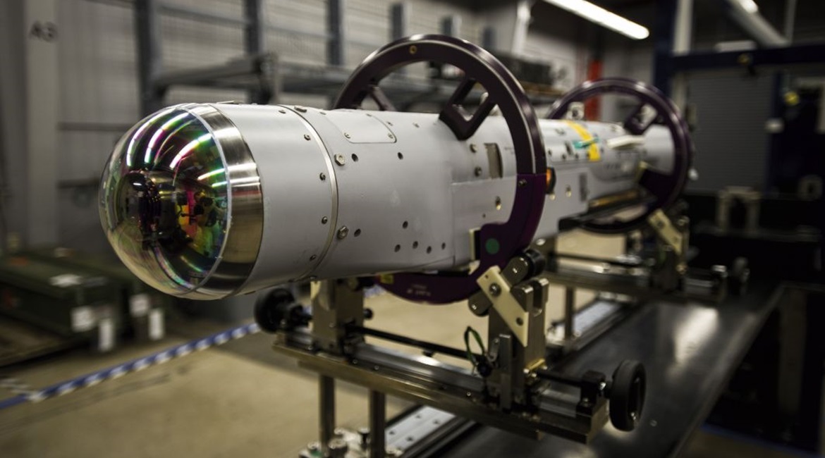 Raytheon Missiles & Defense is progressing the integration of the GBU-53/B StormBreaker glide munition on the USAF F-15E Eagle and now on the USN F/A-18E/F Super Hornet.