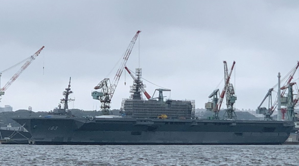 JMSDF helicopter carrier JS 
        
         is seen here on 30 June undergoing a refit at the JMU Corporation's Isogo shipyard in Yokohama City. The JMSDF has begun the process of converting 
        
         into an aircraft carrier capab...