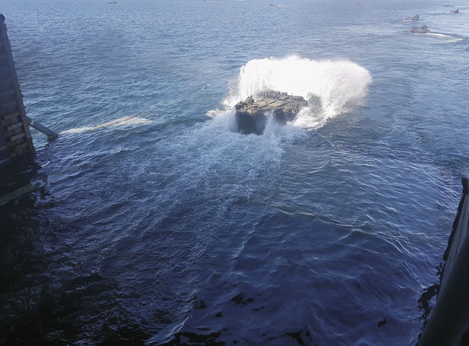 AAVs head for the beach at Ustka, Poland during ‘BALTOPS 18’. The USMC has suspended AAV water activities while it investigates a deadly July 2020 accident. (Janes/Dr Lee Willett)