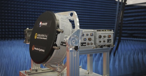 South Korea unveiled a locally developed AESA radar prototype on 7 August for use by the country's next-generation multirole fighter aircraft under the KF-X programme.