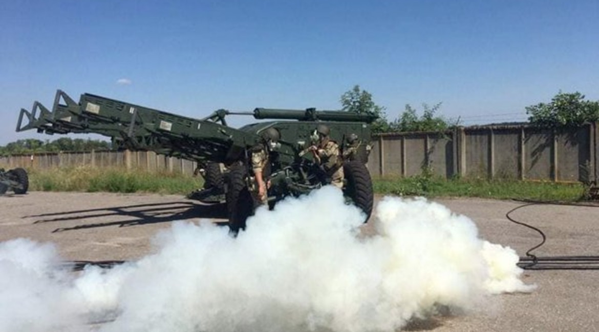 Mobile launchers of Ukraine's S-125 SAM system during an exercise close to the Russian border.
