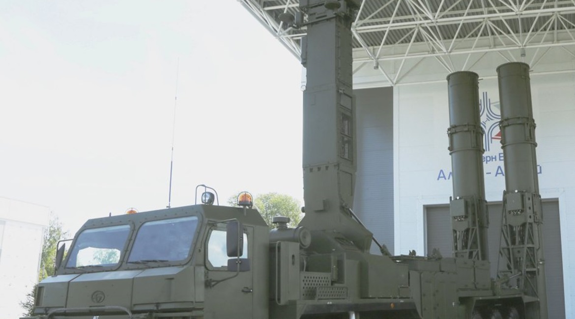 The new 51P6E2 launcher for the 98R6E Abakan non-strategic ballistic missile defence system was unveiled at the Russian Federation Ministry of Defence's Army 2020 International Military-Technical Forum between 23 and 29 August.