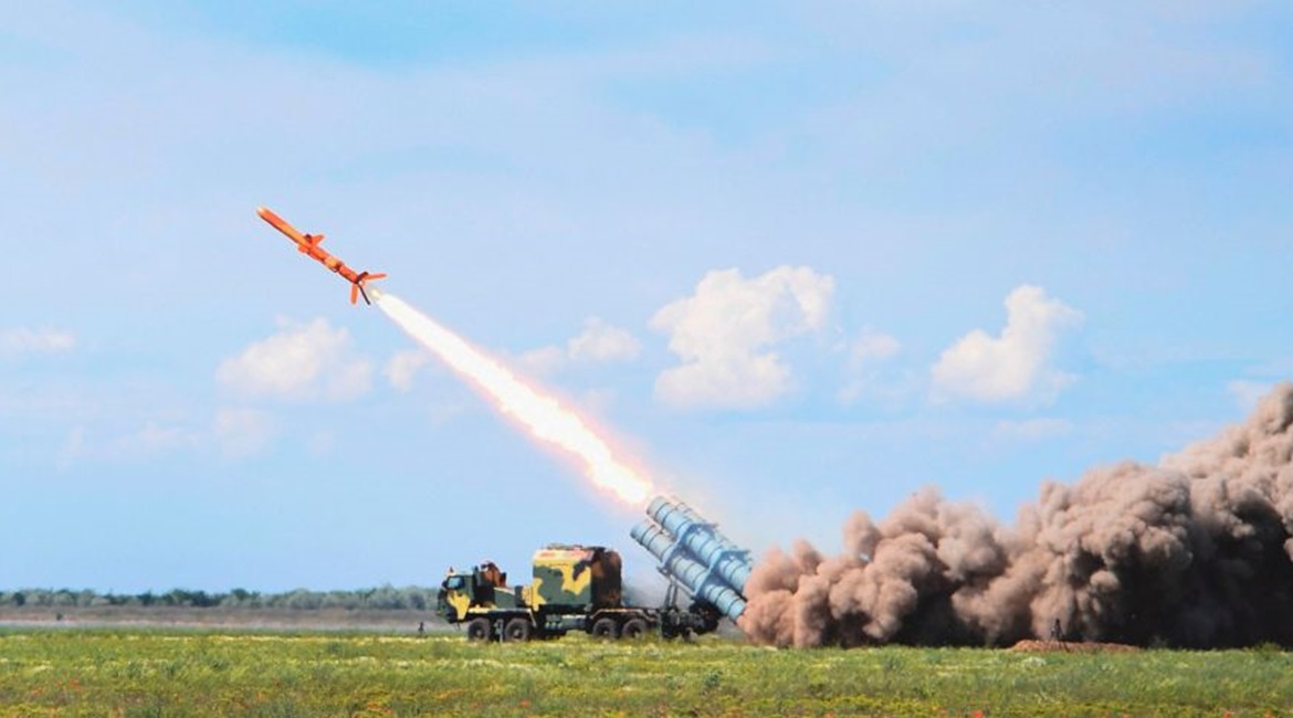 The Ukrainian armed forces are adopting the Neptune coastal defence missile.