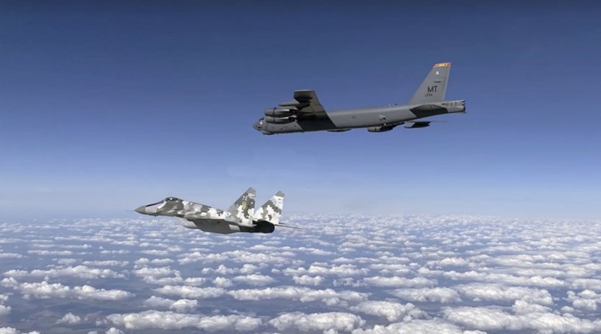 A USAF B-52 escorted by a Ukrainian Air Force MiG-29 over Ukraine on 4 September.