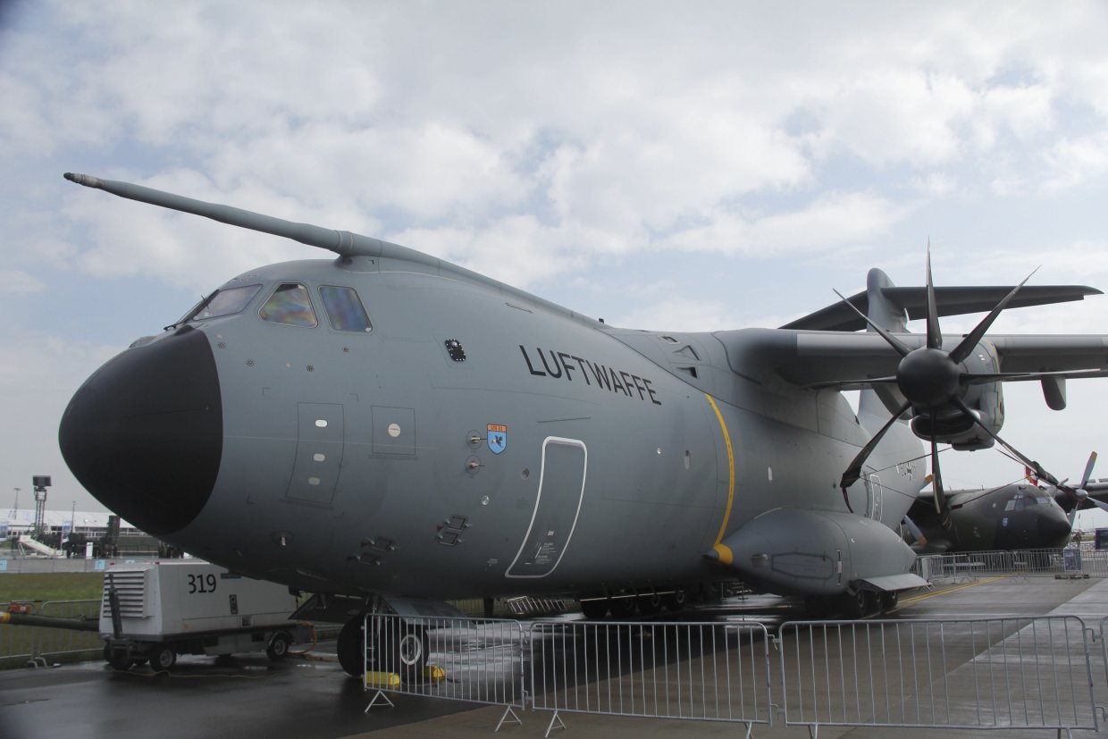 Germany is to allocate 10 of its 13 unwanted A400Ms to a new multinational transport unit, with Hungary signed up as its first partner. (Janes/Gareth Jennings)