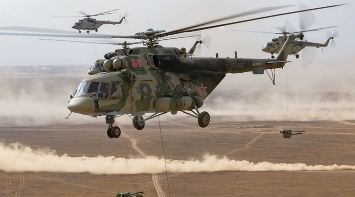 The VDV operated Mi-8 utility helicopters to carry D-30 122 mm towed howitzers during 'Kavkaz 2020'.